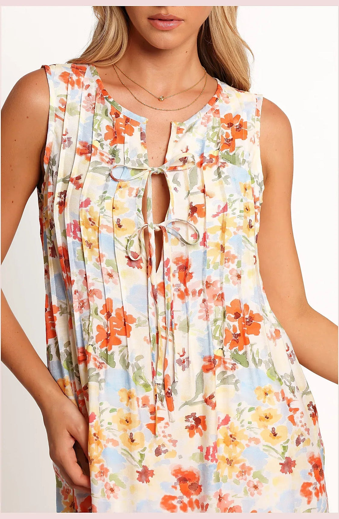 Floral Dresses at MAY MAX