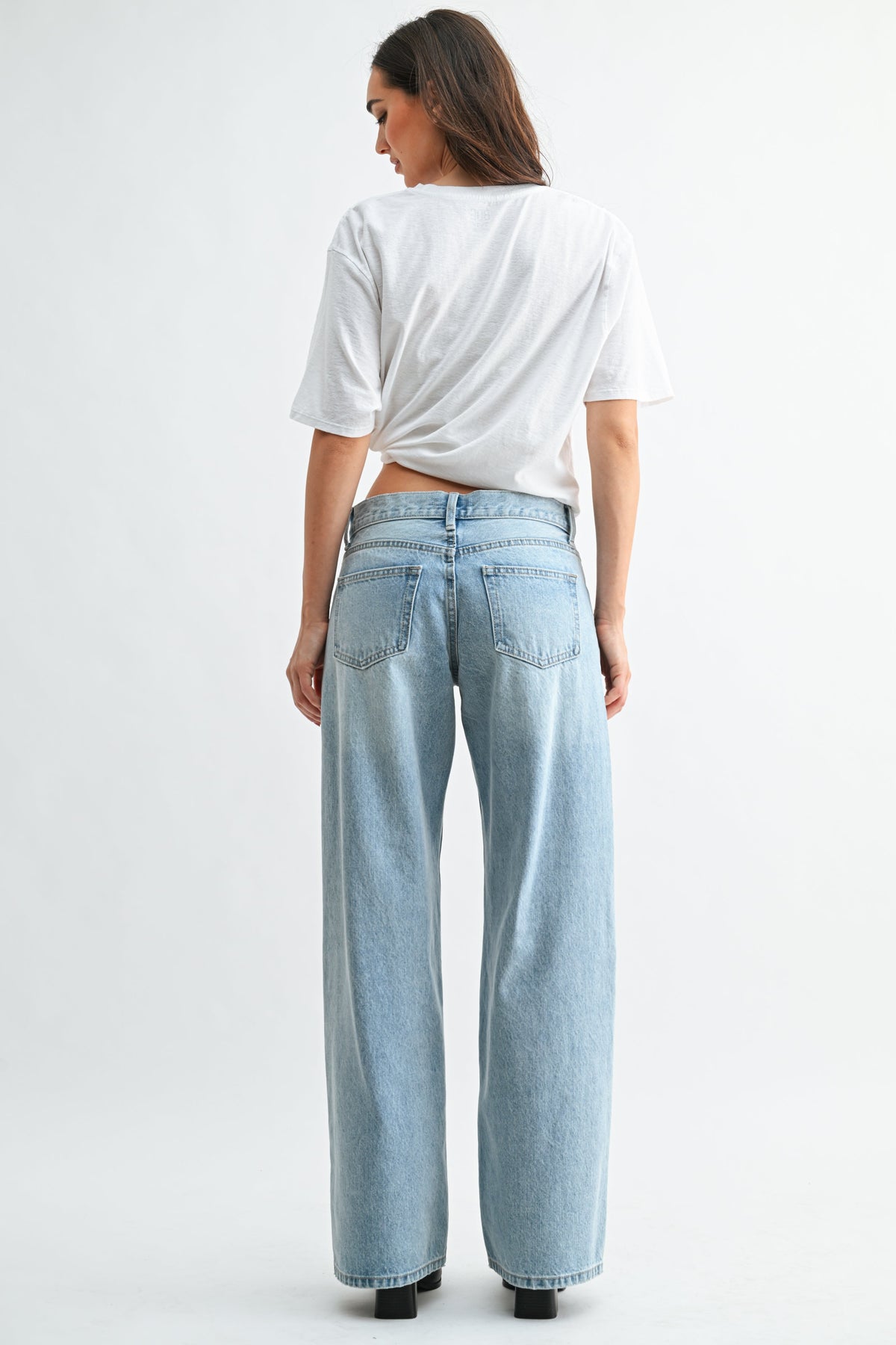 Rigid non-stretch 100% cotton denim in washed black