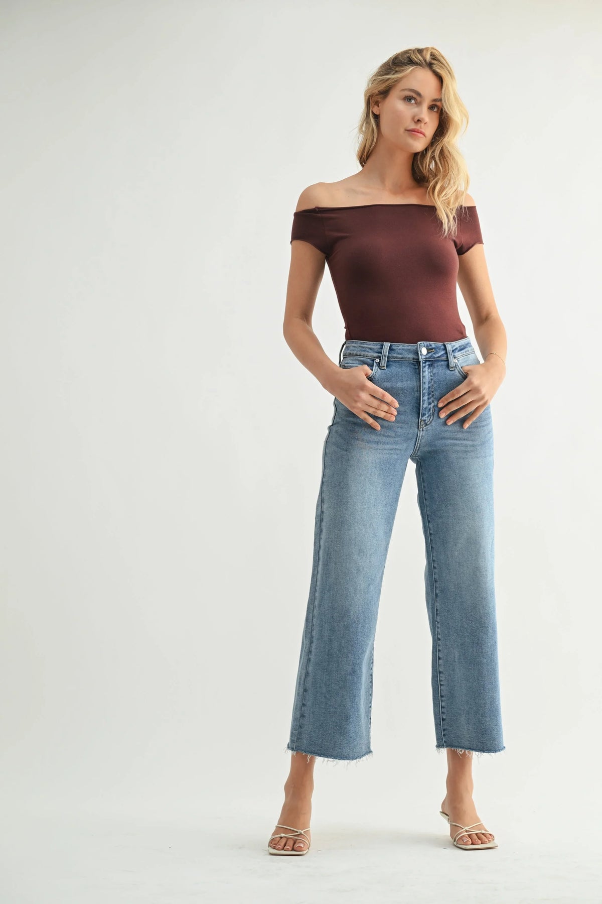 Slim Wide Crop Jean