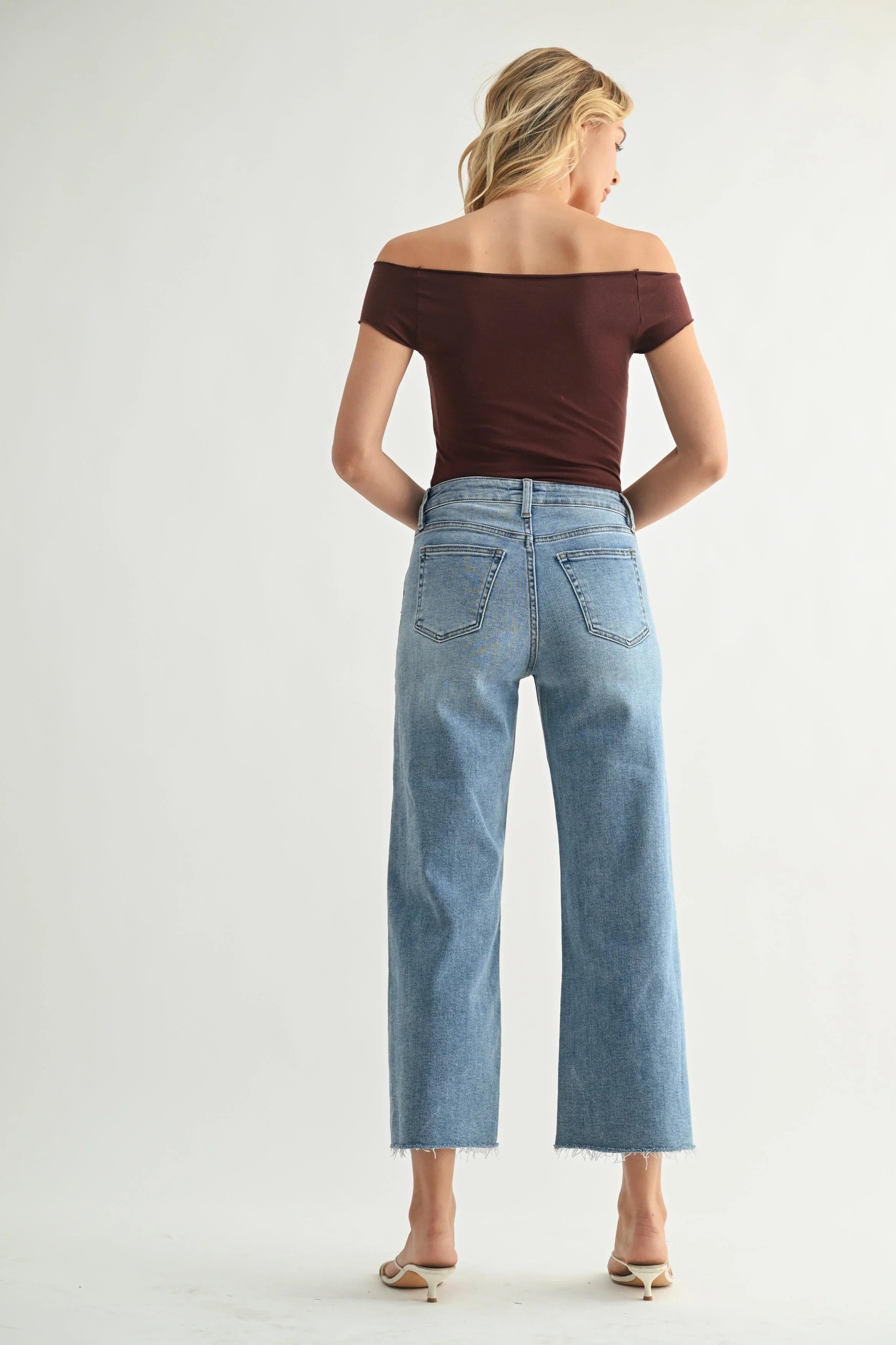 Slim Wide Crop Jean