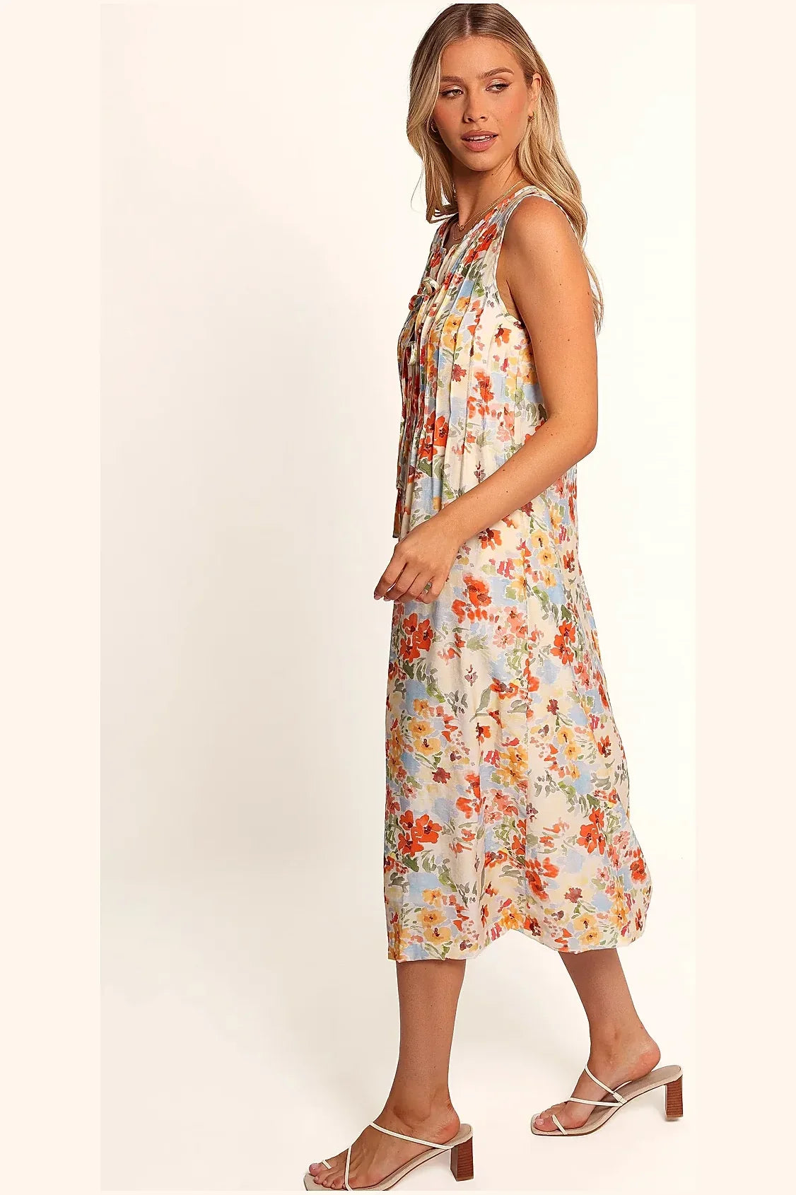 Loose floral dress in a multicoloured print