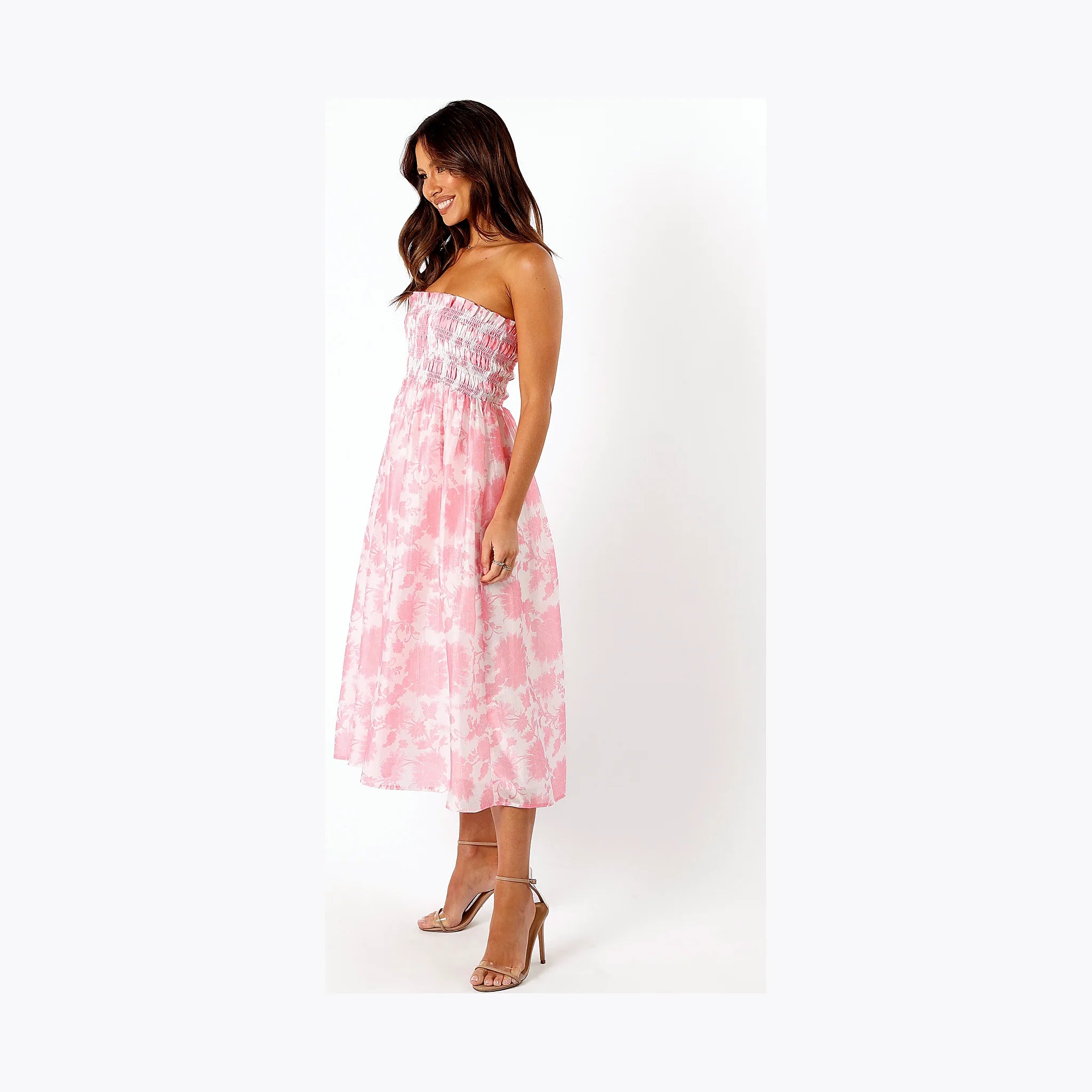 Strapless dress with a straight neckline and drop tier skirt