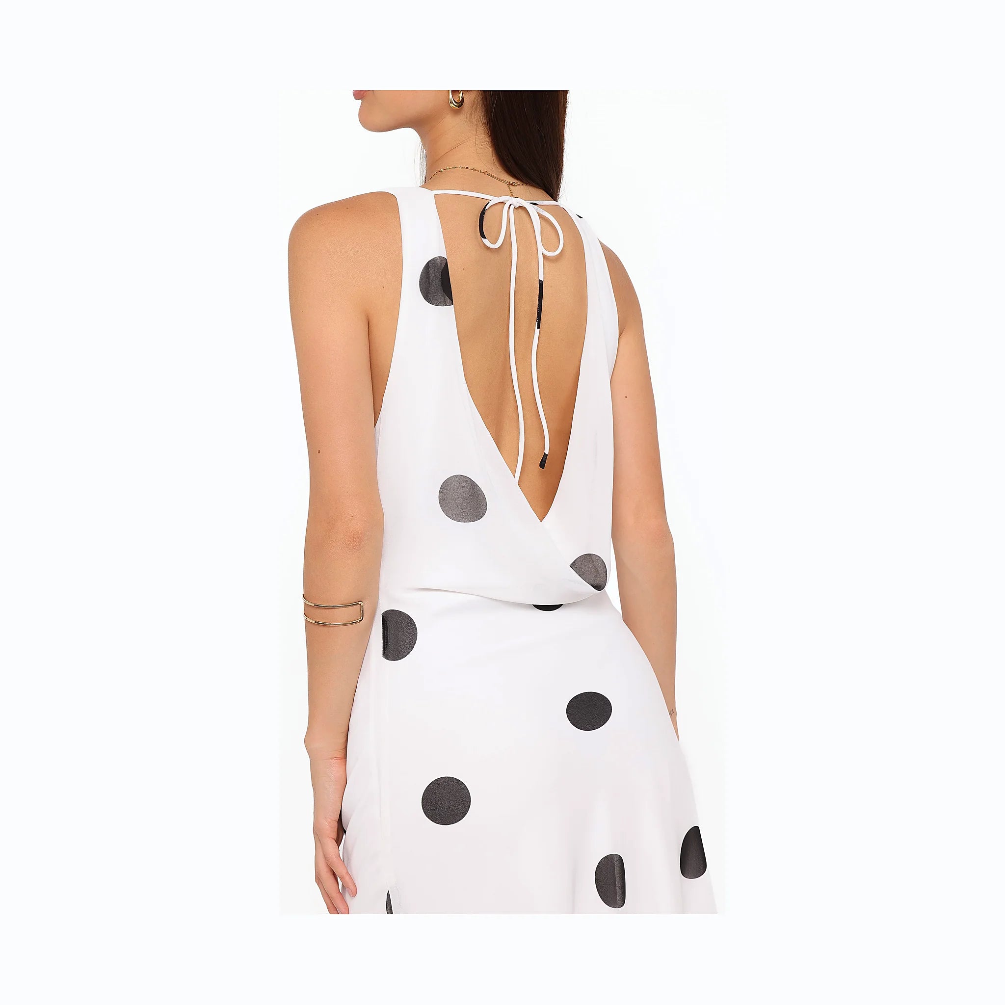 White maxi dress with an all-over polka dot print
