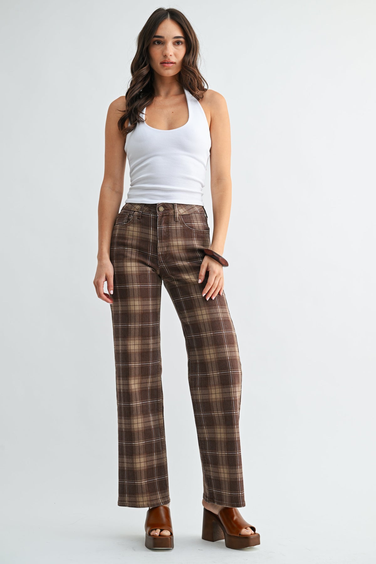 Crisp white denim in a classic straight leg cut