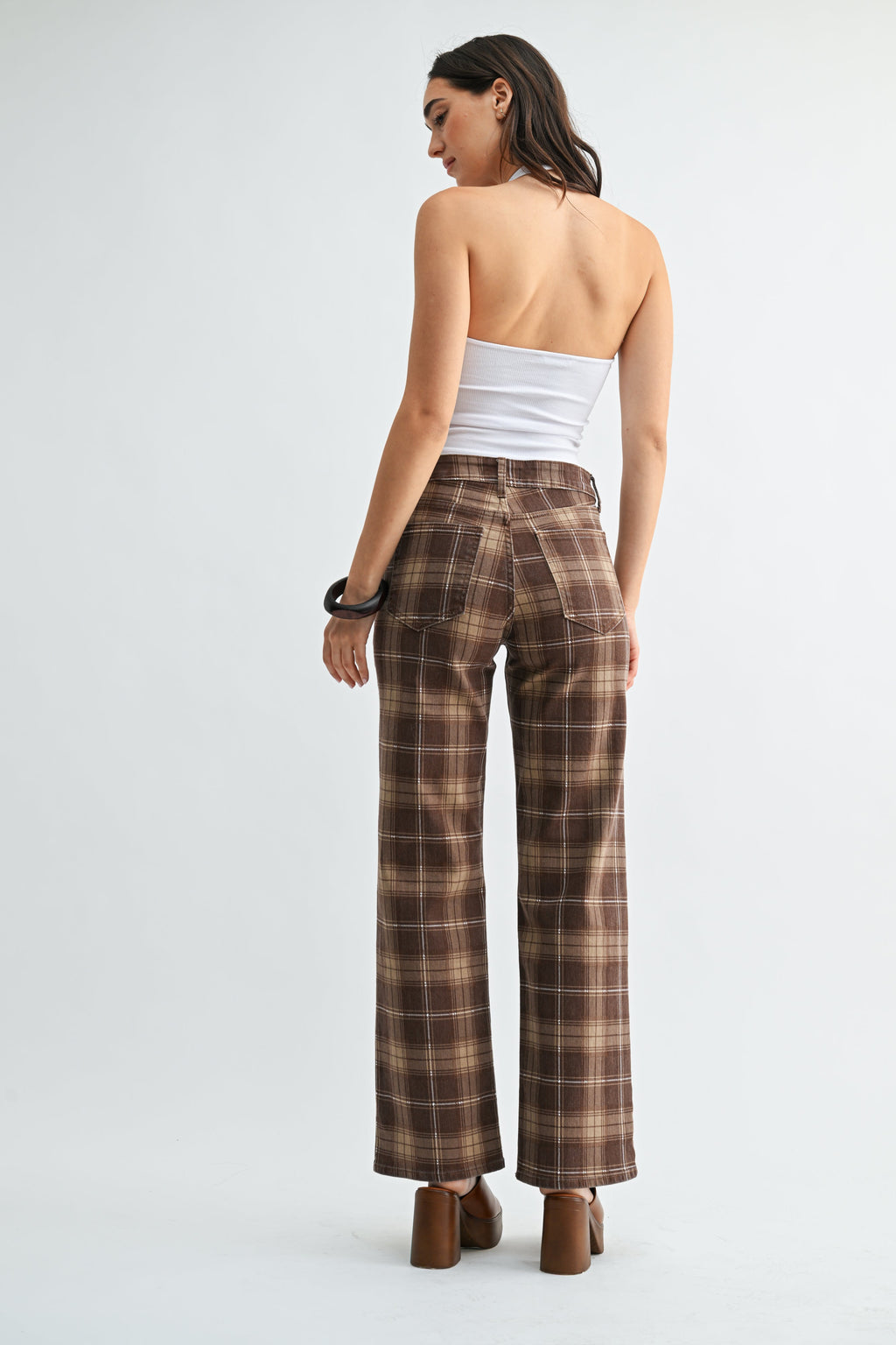 Streamlined fit through the hips and thighs