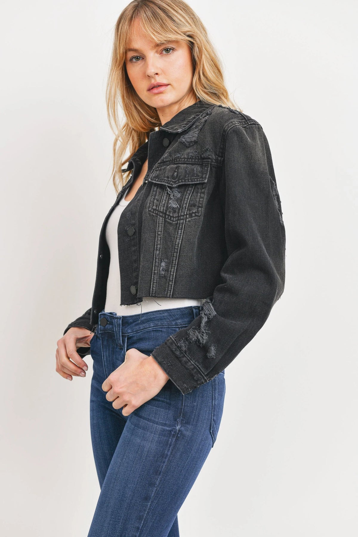 Modern cropped silhouette sitting above the waist
