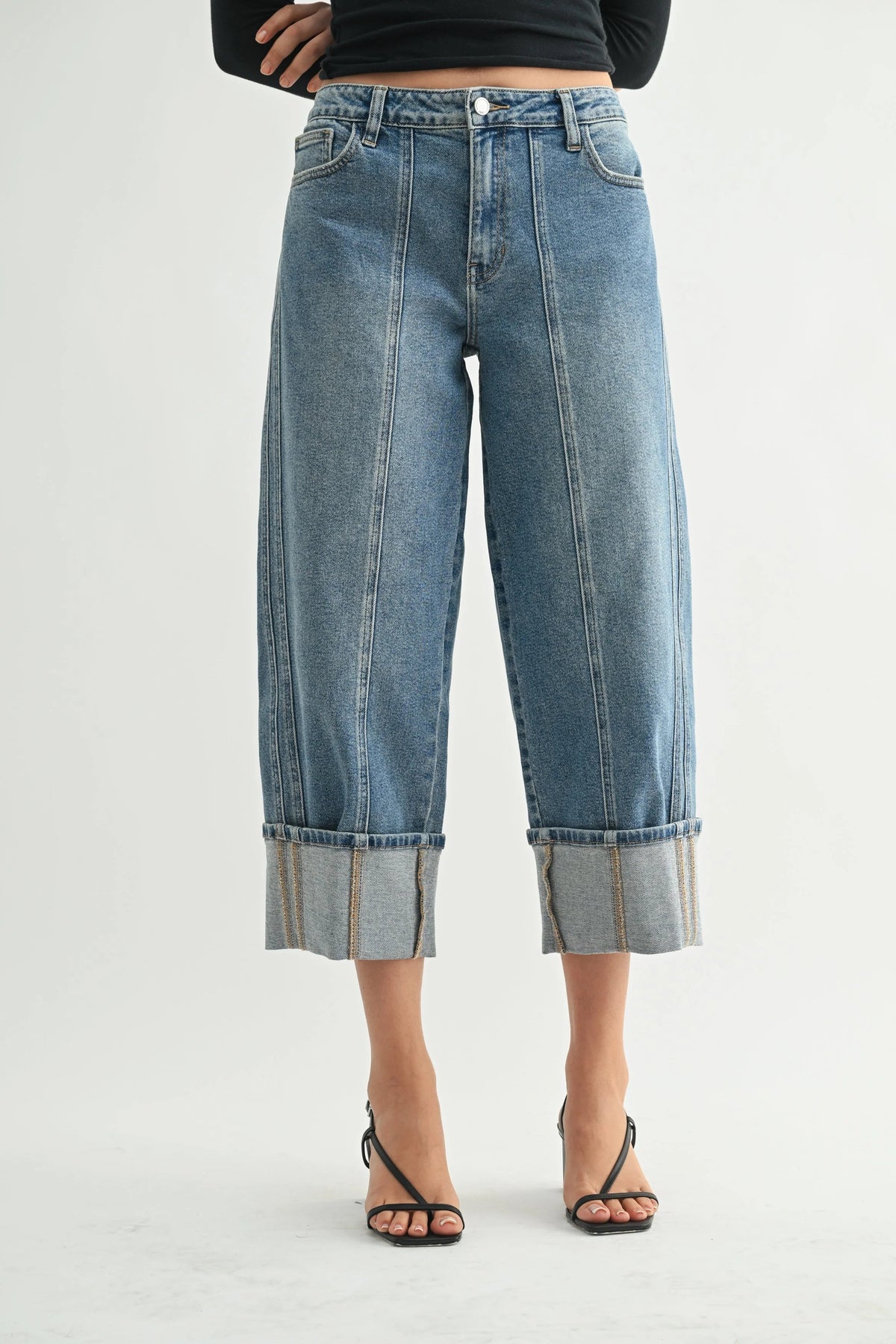 Cuffed Barrel Jean