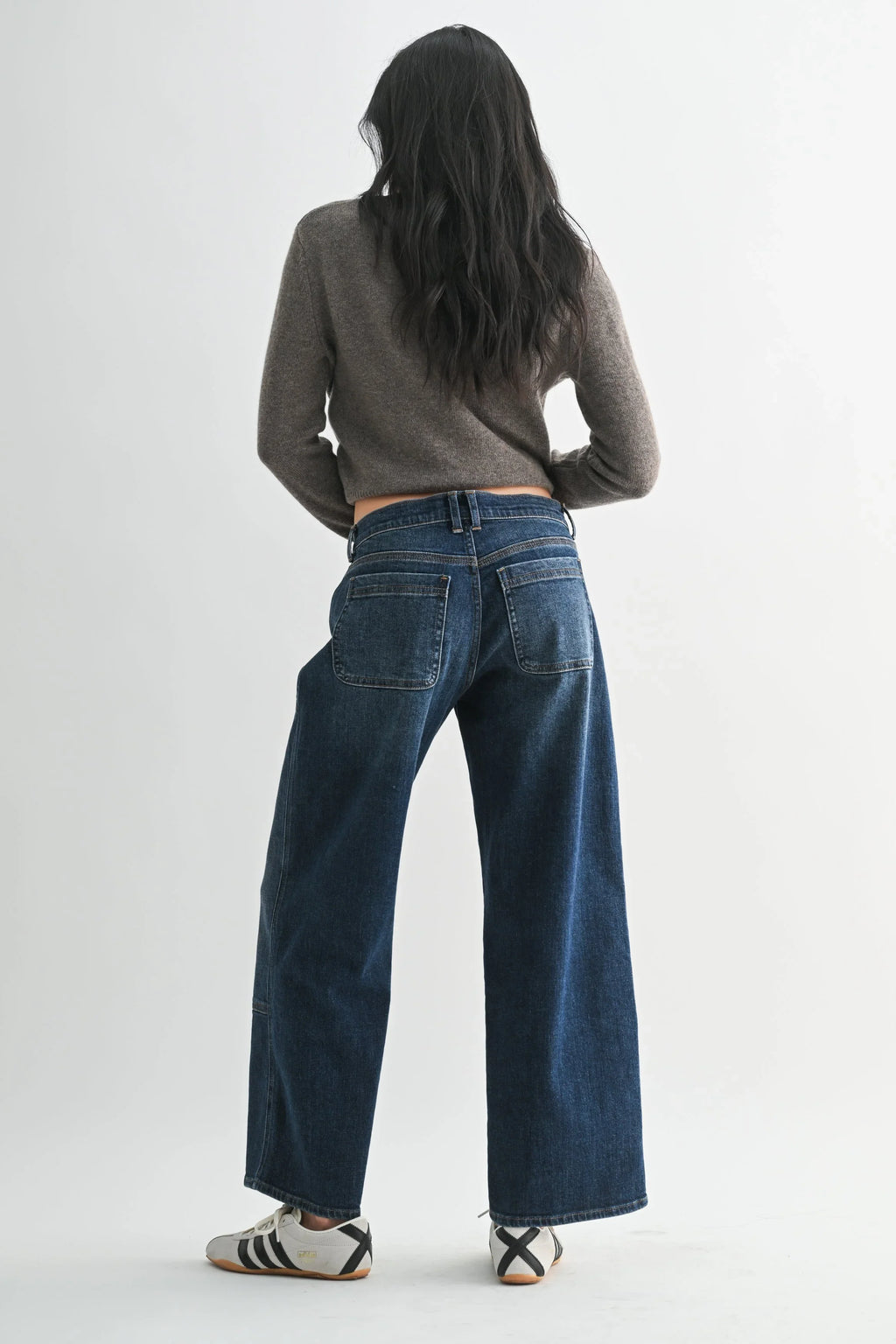 Utility-inspired panels on a soft cotton blend jean