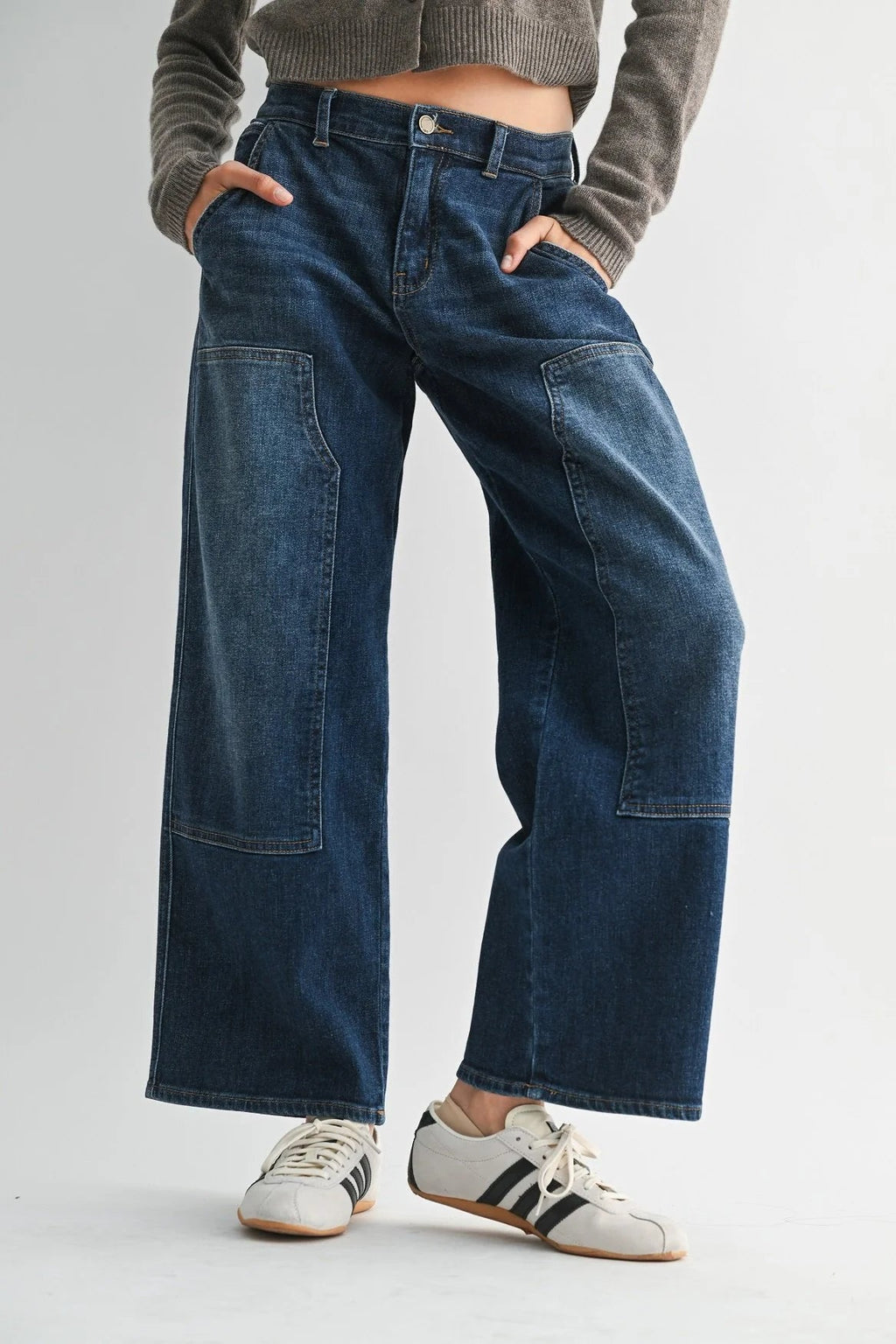 Wide leg falling from hip to hem with no taper