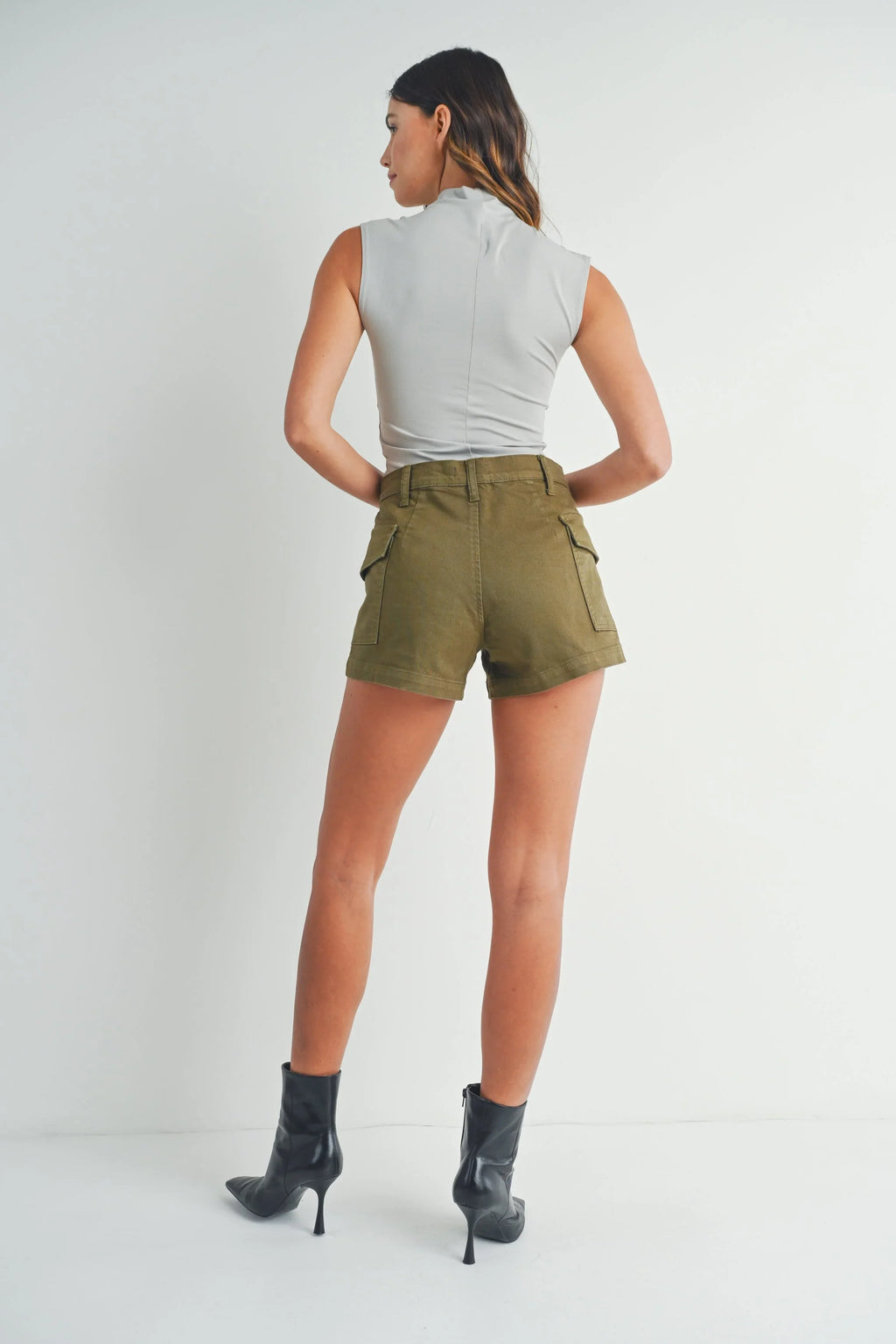 Comfort stretch denim flexing through a summer short