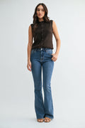 Skinny fit contouring through the waist, hip and thigh