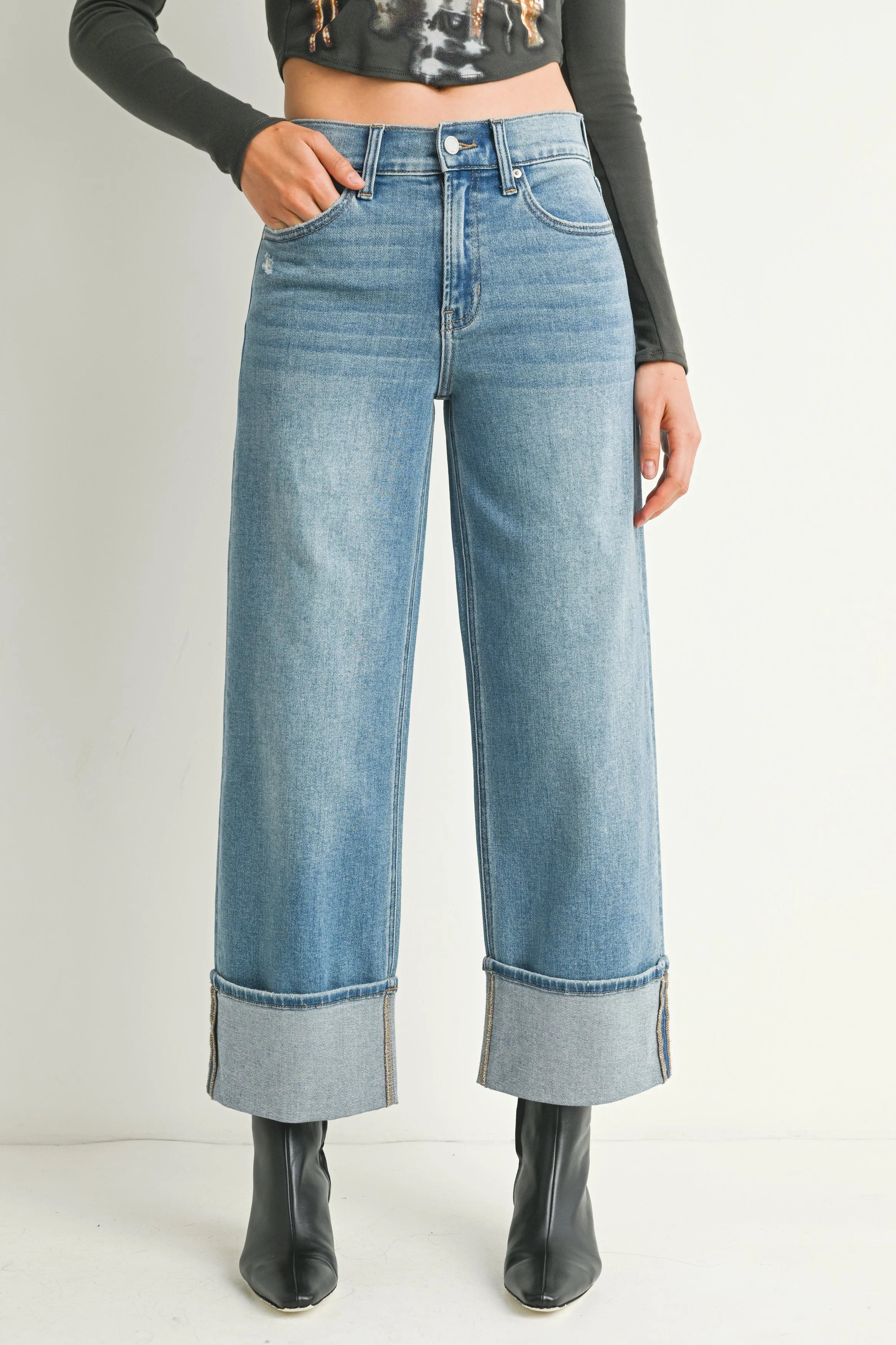 Shorter inseam cut with petite proportions in mind