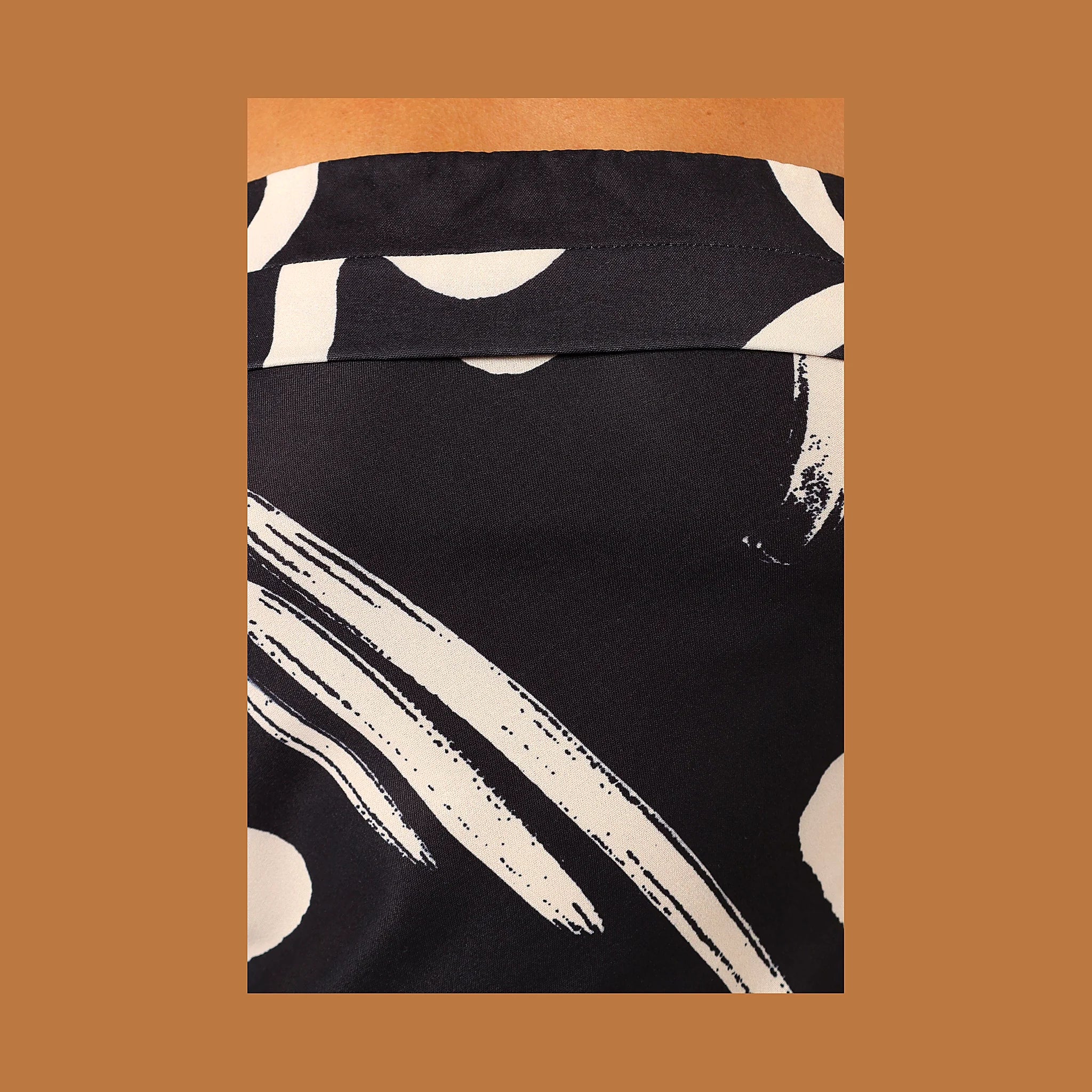 Remmie Strapless Maxi Dress - Black/White