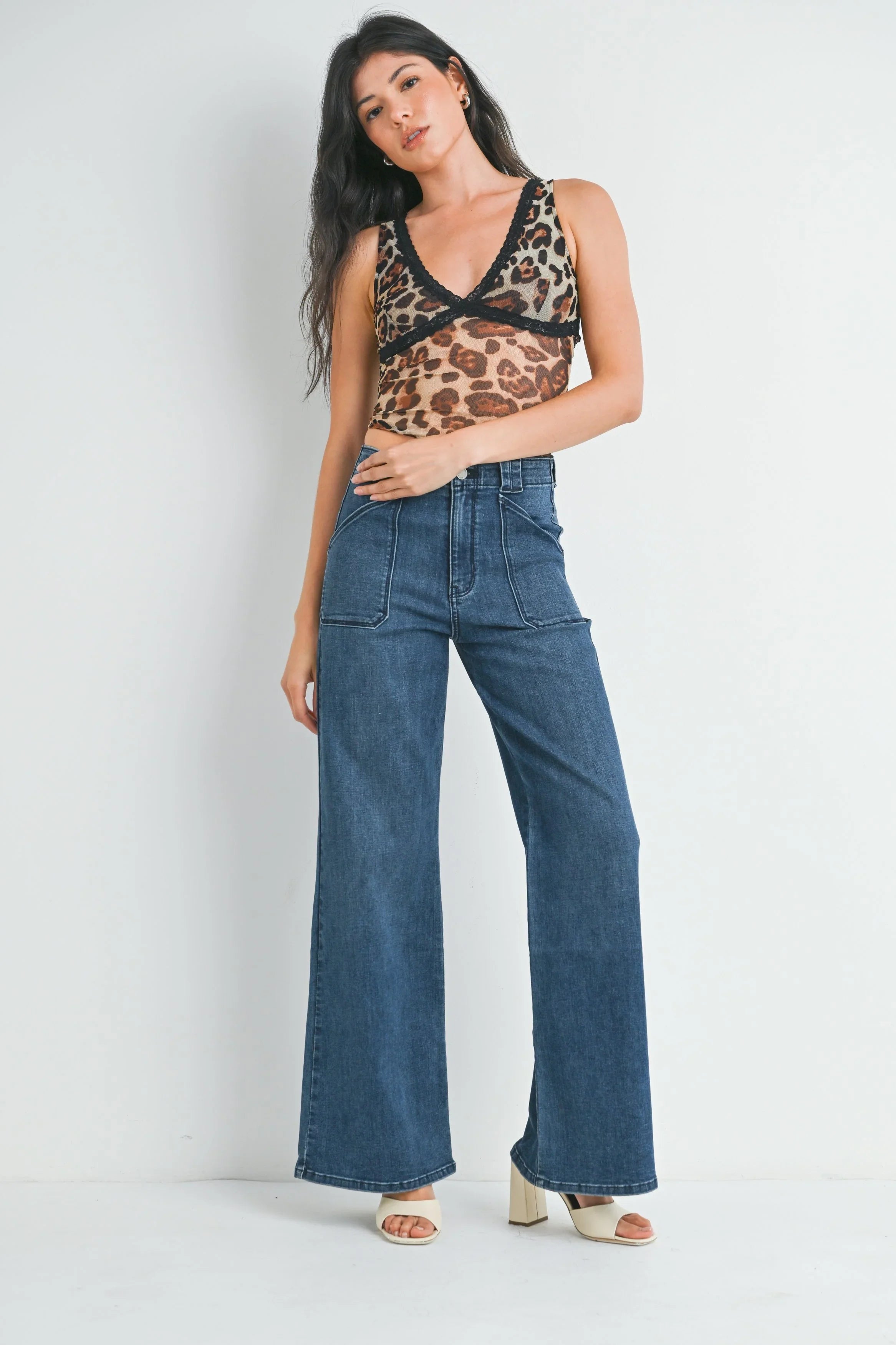 Patch Pocket Wide Leg Jean