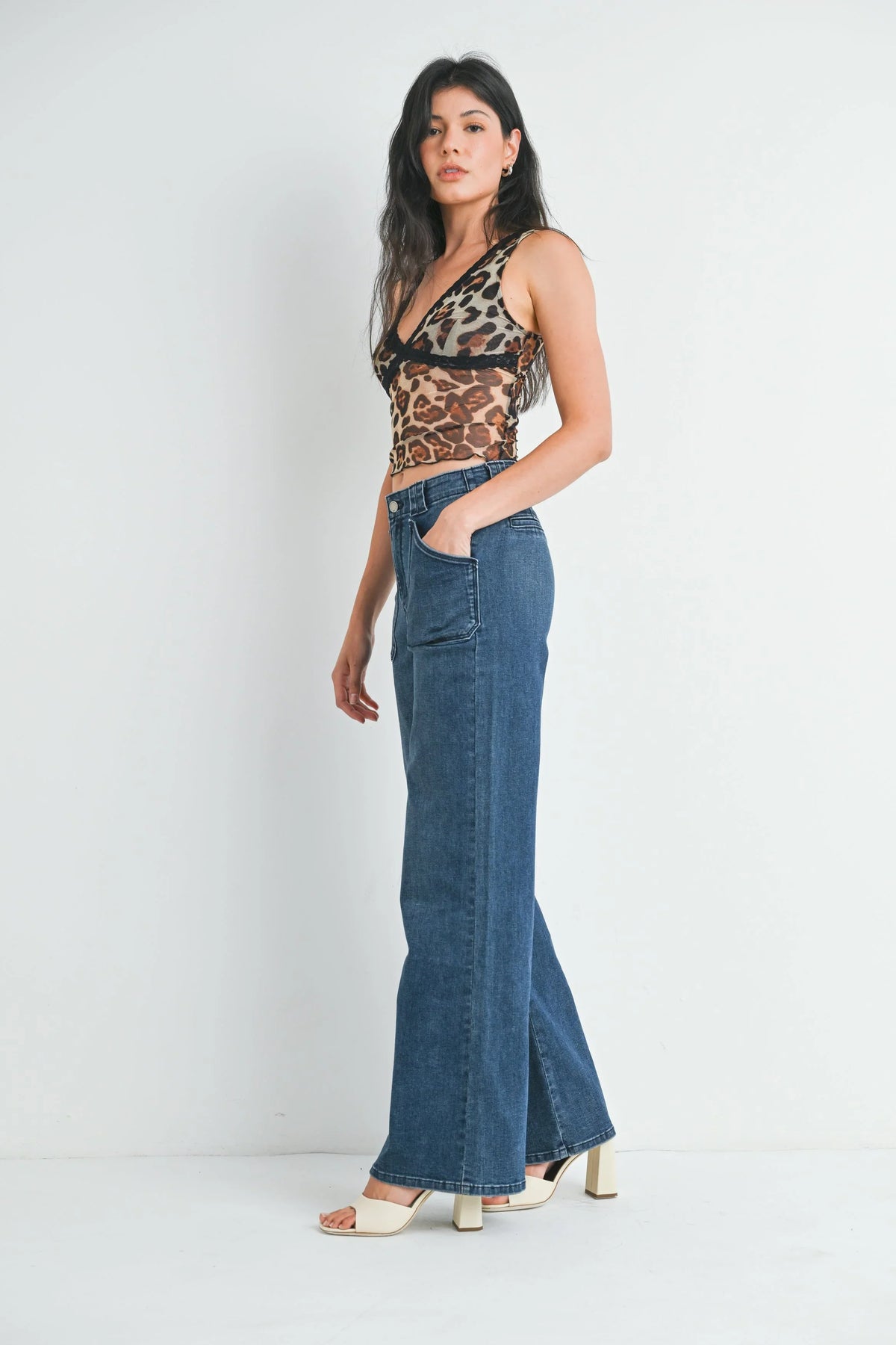 Patch Pocket Wide Leg Jean