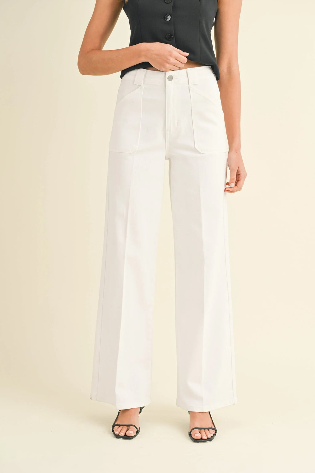 Patch Pocket Wide Leg Jean