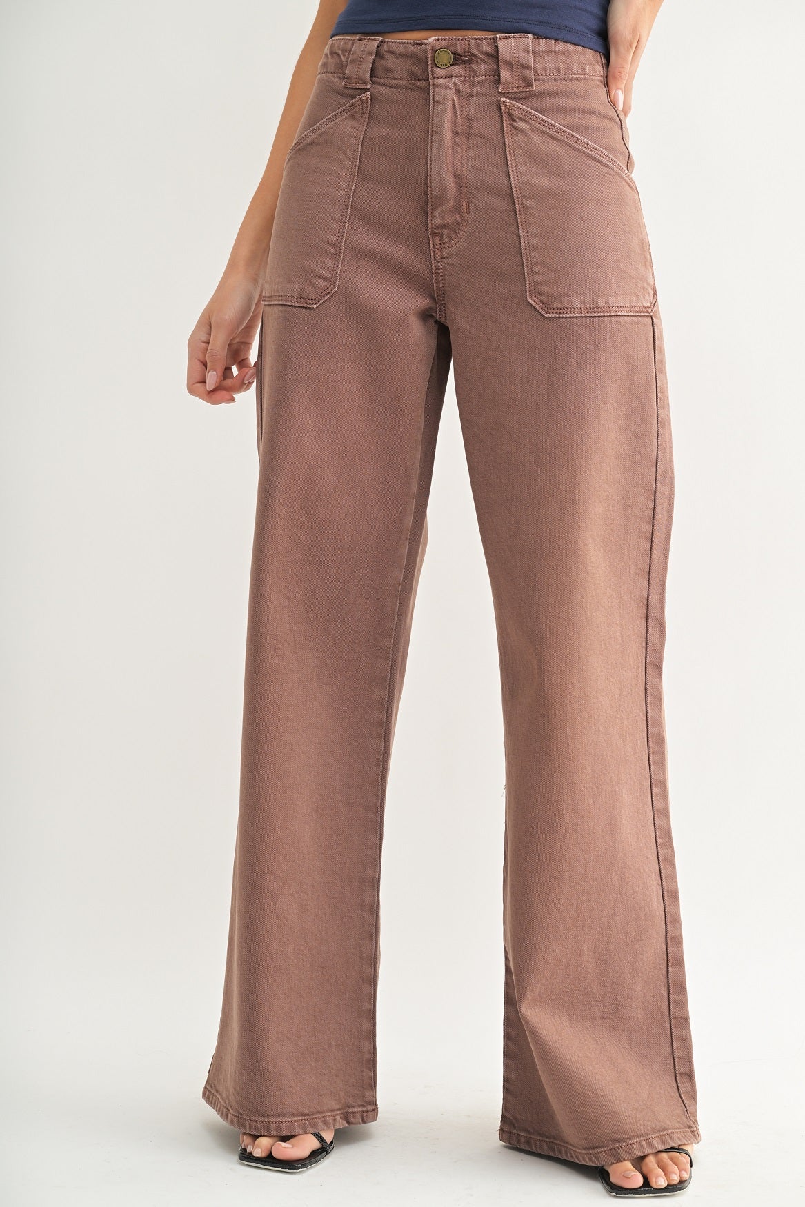 Patch Pocket Wide Leg Jean