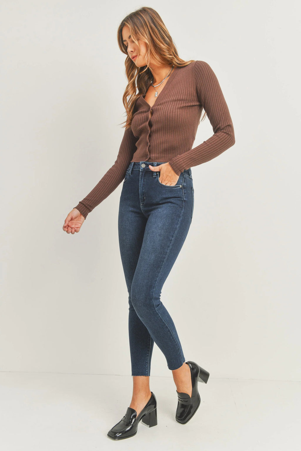 Skinny leg contoured smoothly through hips and thighs
