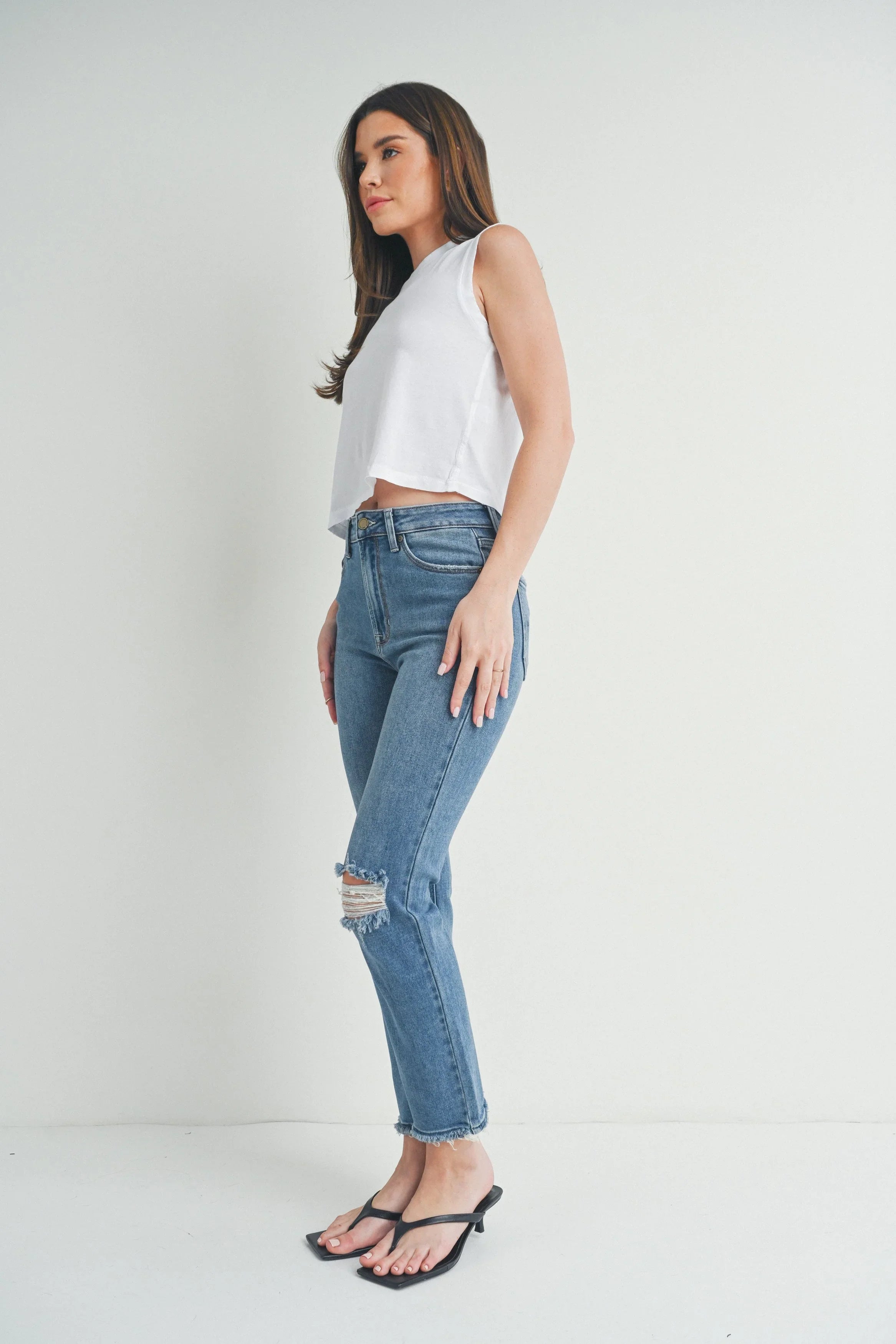 Cropped ankle length with a narrow leg opening