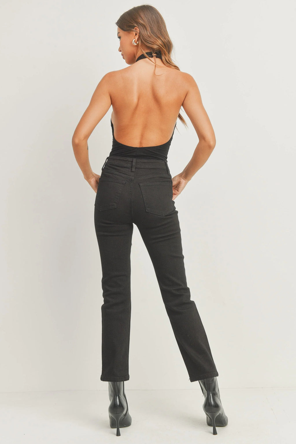 Soft black denim with stretch for all-day comfort