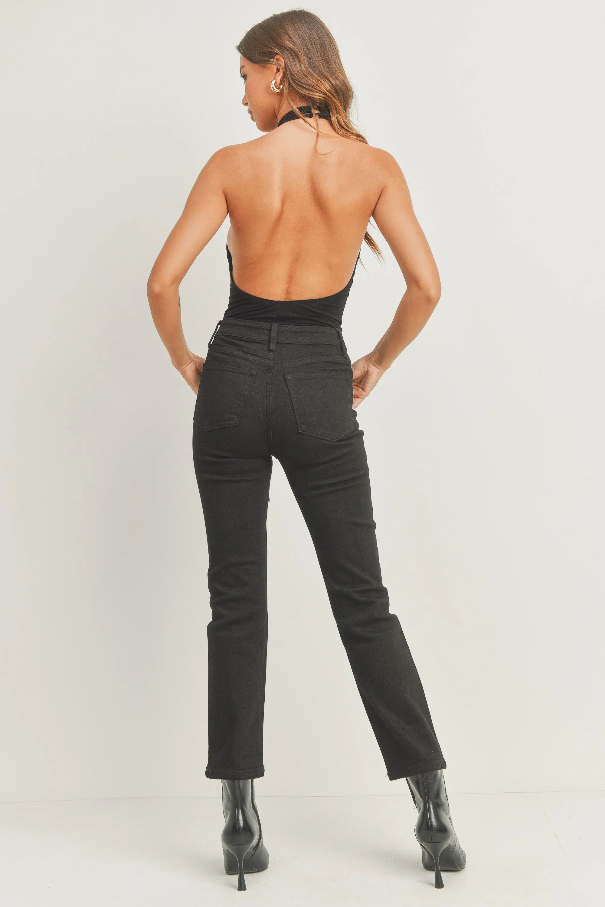 Soft black denim with stretch for all-day comfort