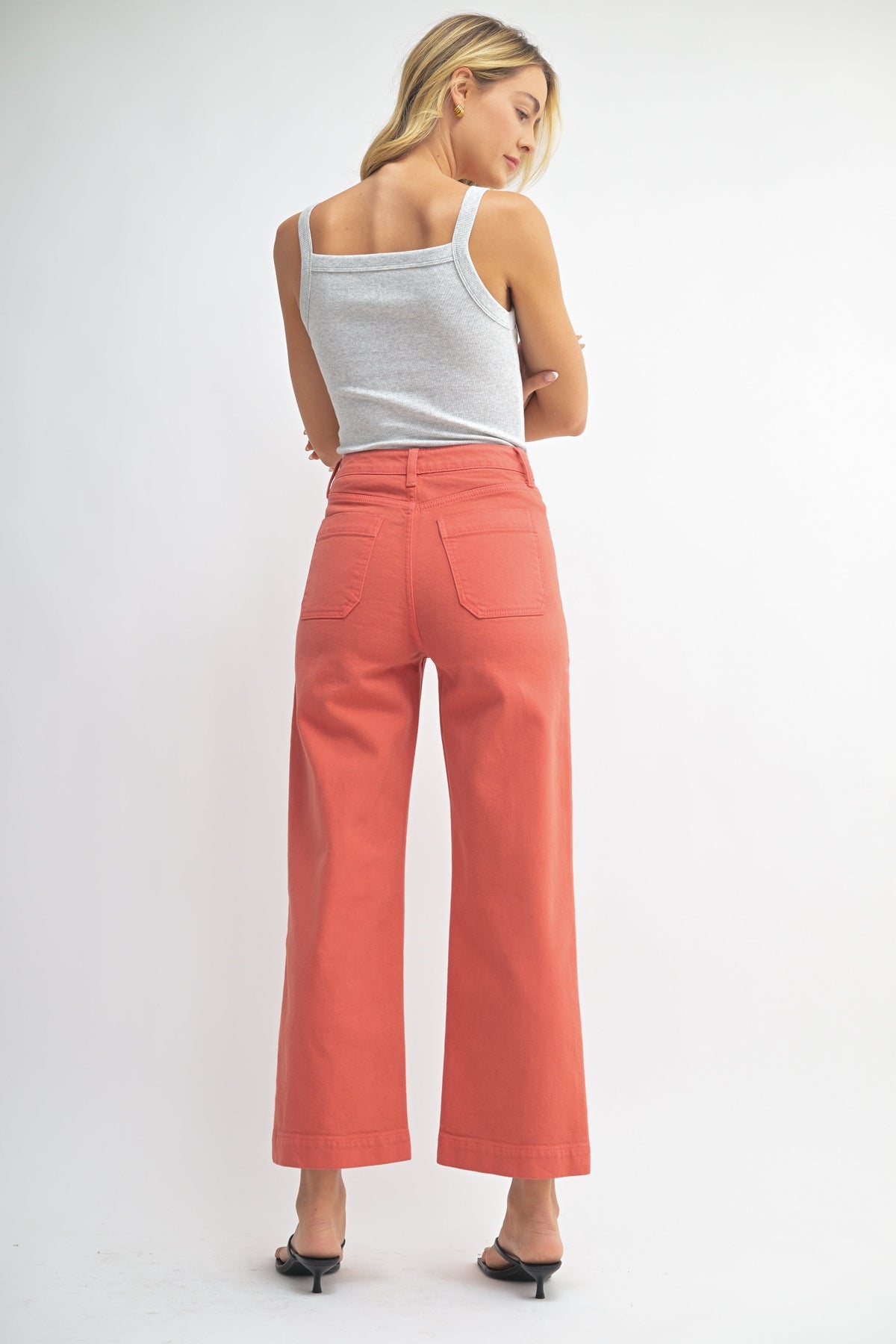 High rise waist above a relaxed wide leg