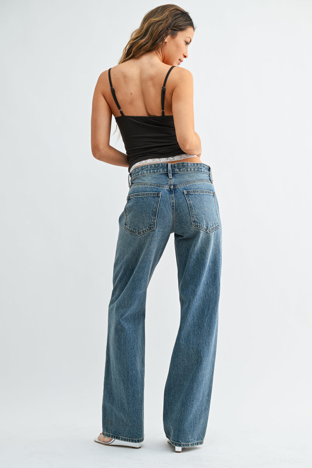 Rigid non-stretch 100% cotton that softens with wear