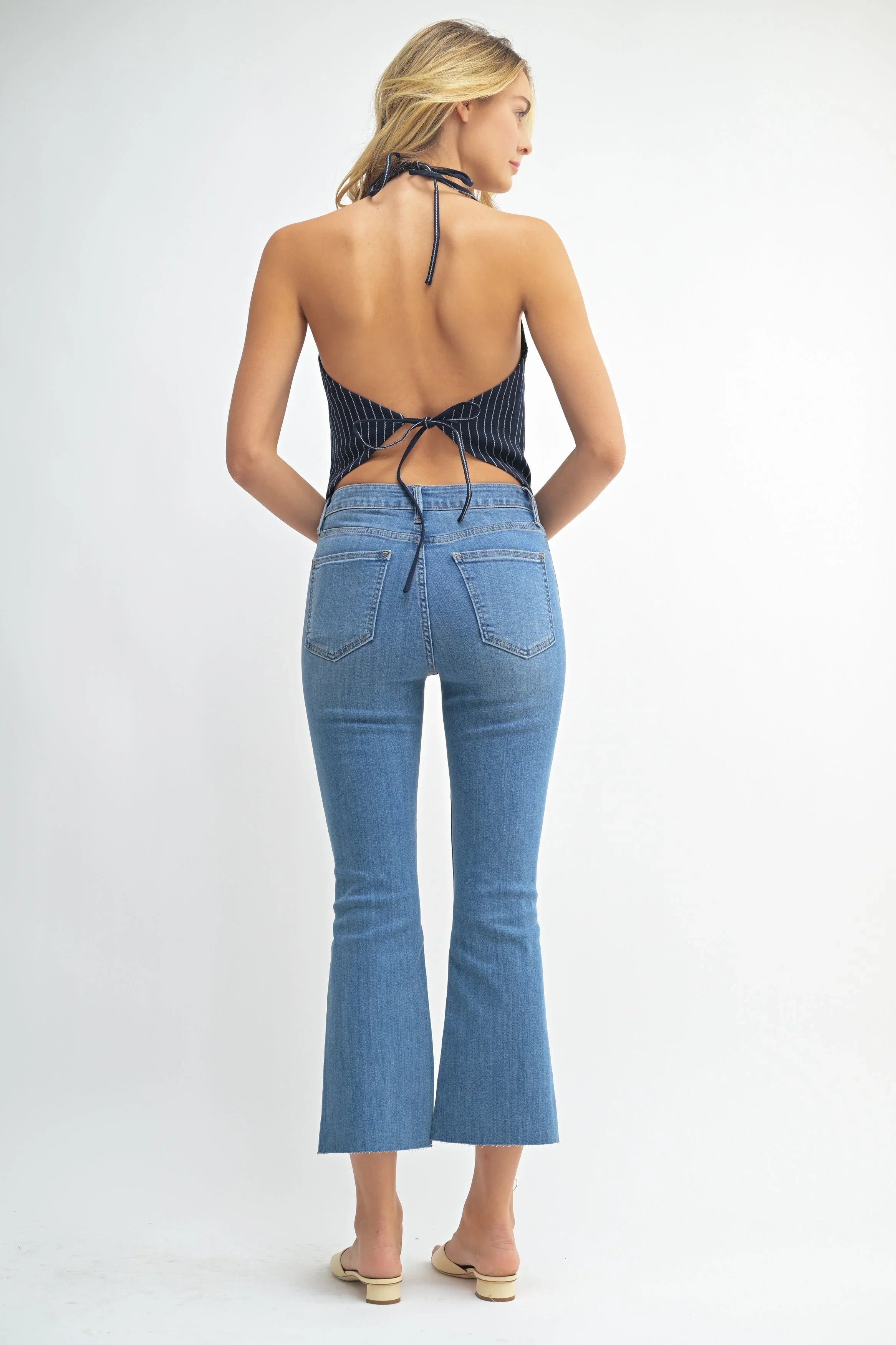 Cropped Kick Flare Jean