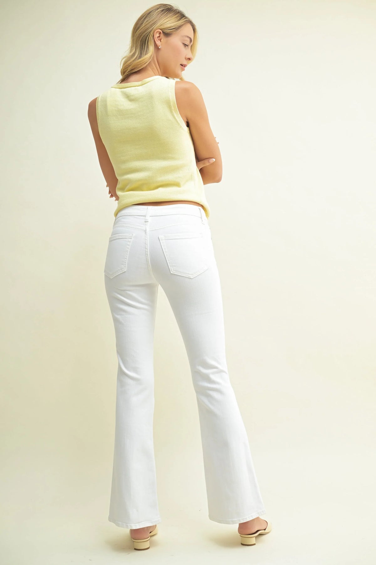 Low rise waist slimming through the hip